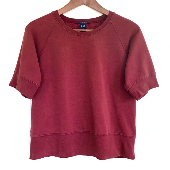 GAP Tops - GAP Cropped Crew Neck Short Sleeve Sweater Top